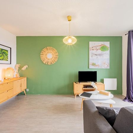 Appart'Hotel Versailles Saint Cyr L'Ecole - Gare Sncf A 100M Et Parking Prive Eksteriør billede